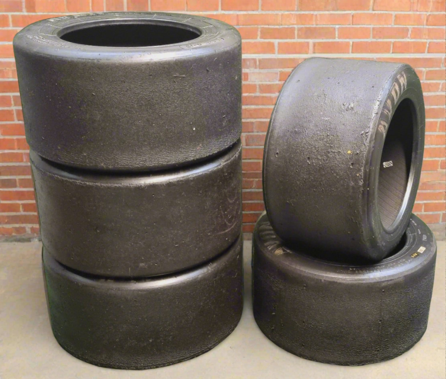 Avon 7.0/20.0/13 Slick Racing Tyres