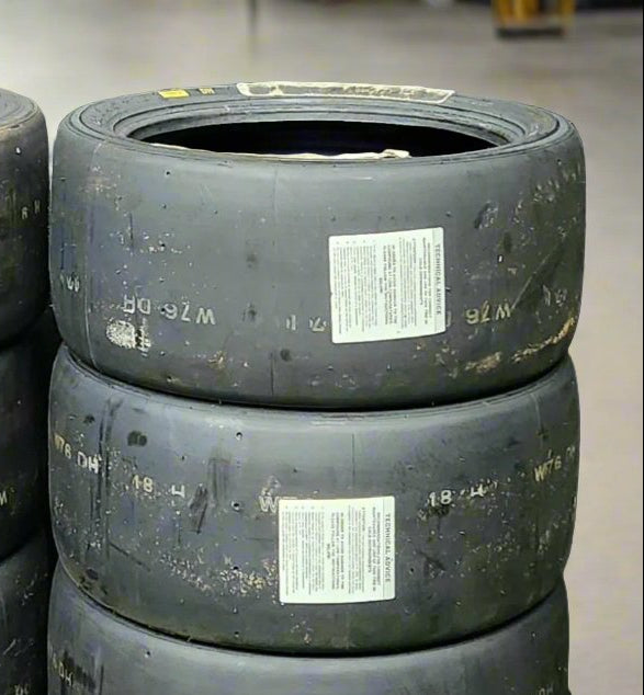 Pirelli 305/66/18 Racing Slicks. DH Compound. (New)