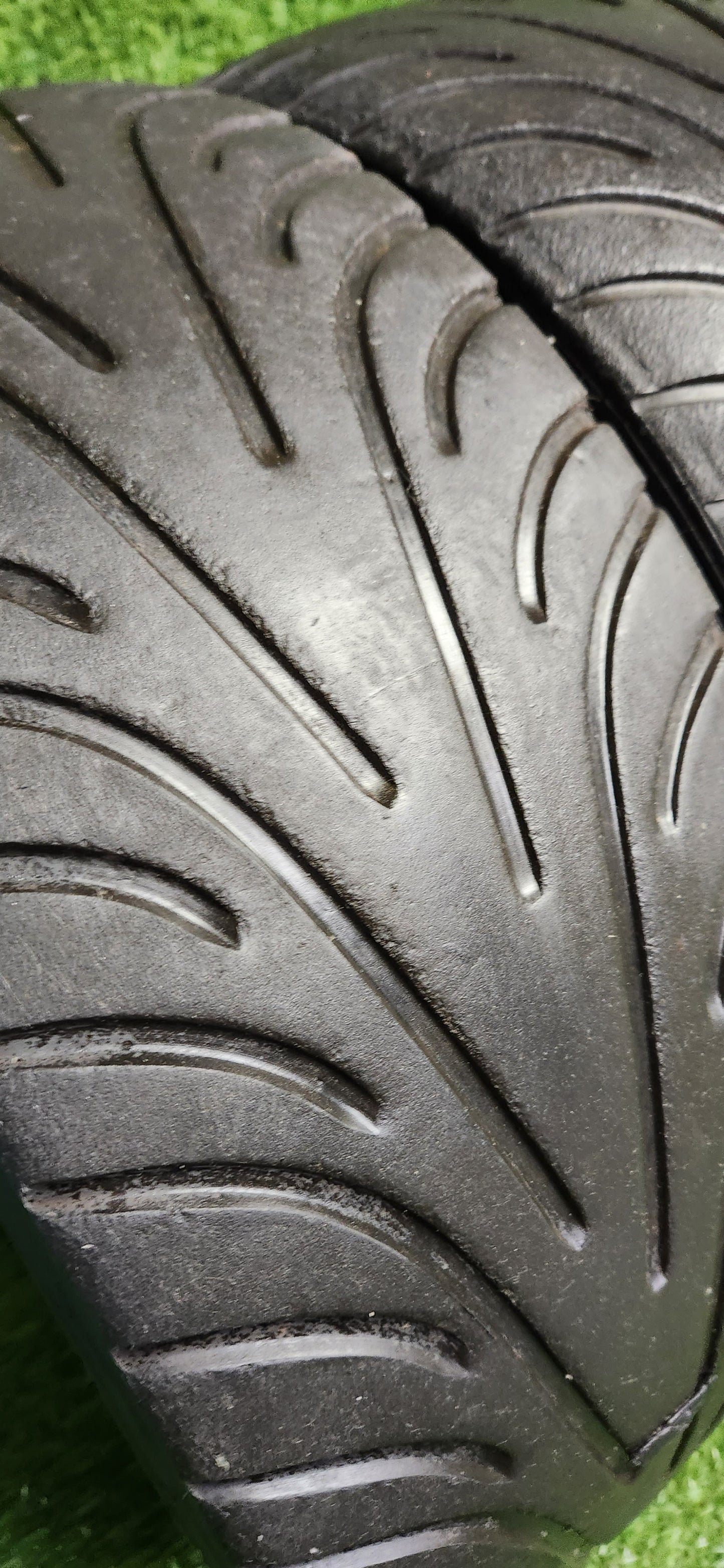 Goodyear (Dunlop) 185/58/15 Wet Racing Tyres - Set of 4 (195/50/15)