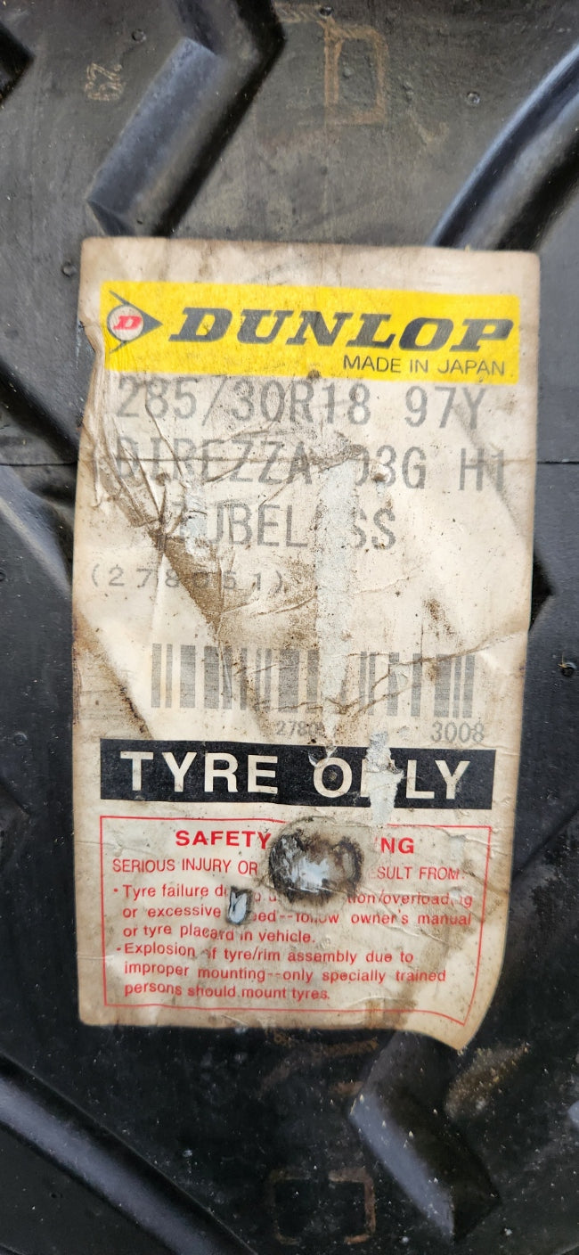 Dunlop 285/30/18 Direzza DZ03G Trackday Tyre - One Only