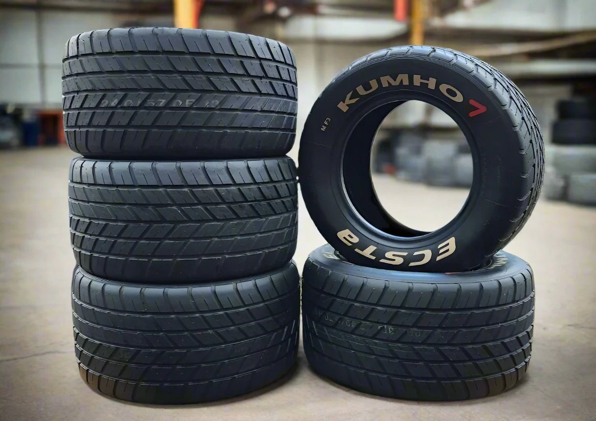 Caterham/Westfield Kumho Ecsta W700 240/57/13 Wet Racing Tyres. (NEW)