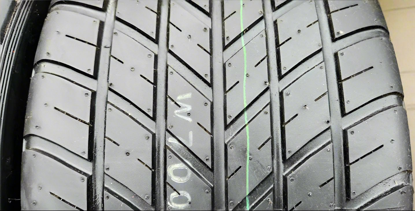 Caterham/Westfield Kumho Ecsta W700 240/57/13 Wet Racing Tyres. (NEW)