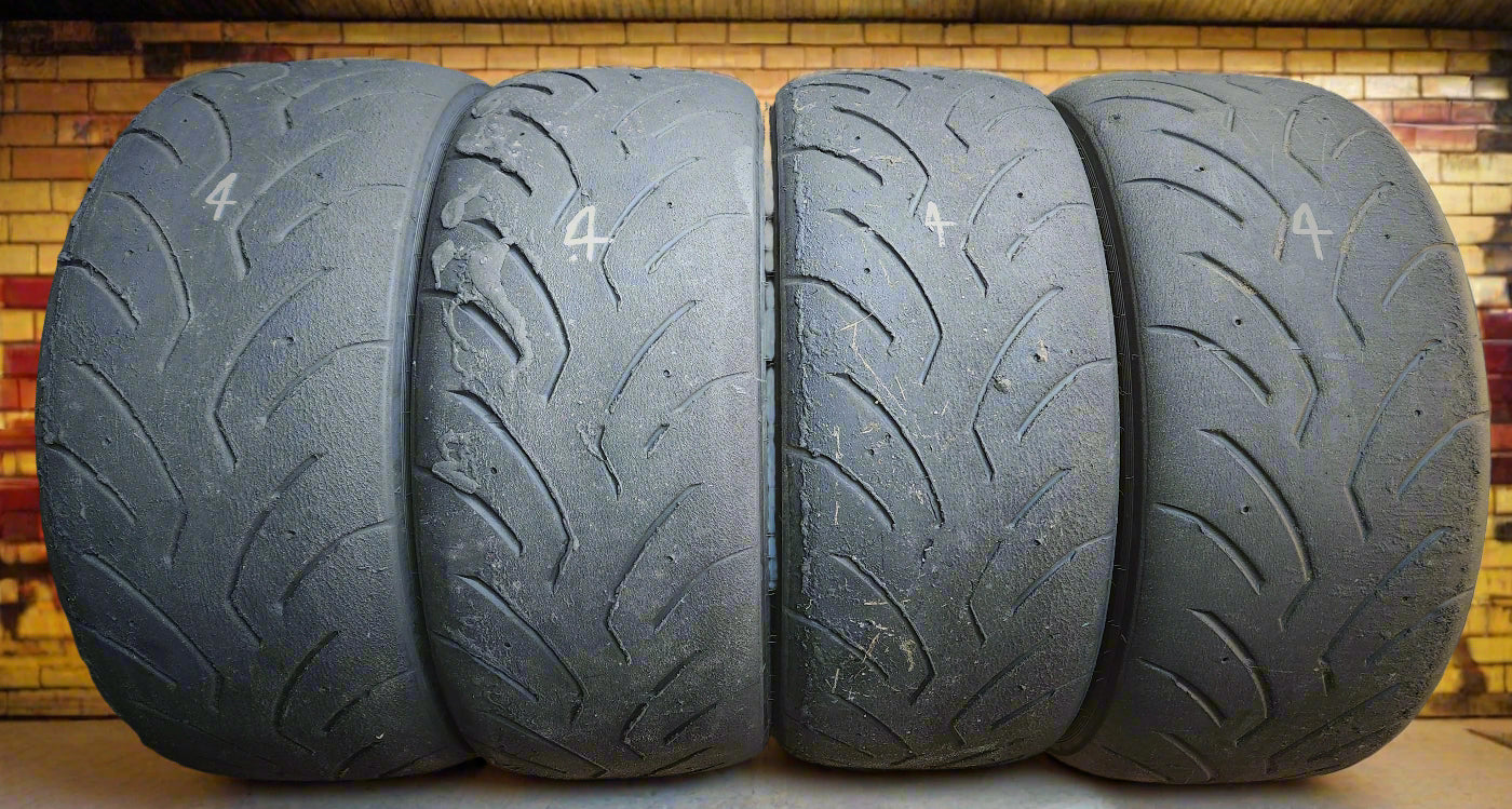 Dunlop 225/45/17 Direzza DZ03G Semi-Slick Racing Trackday/Race Tyres. Set 04a.