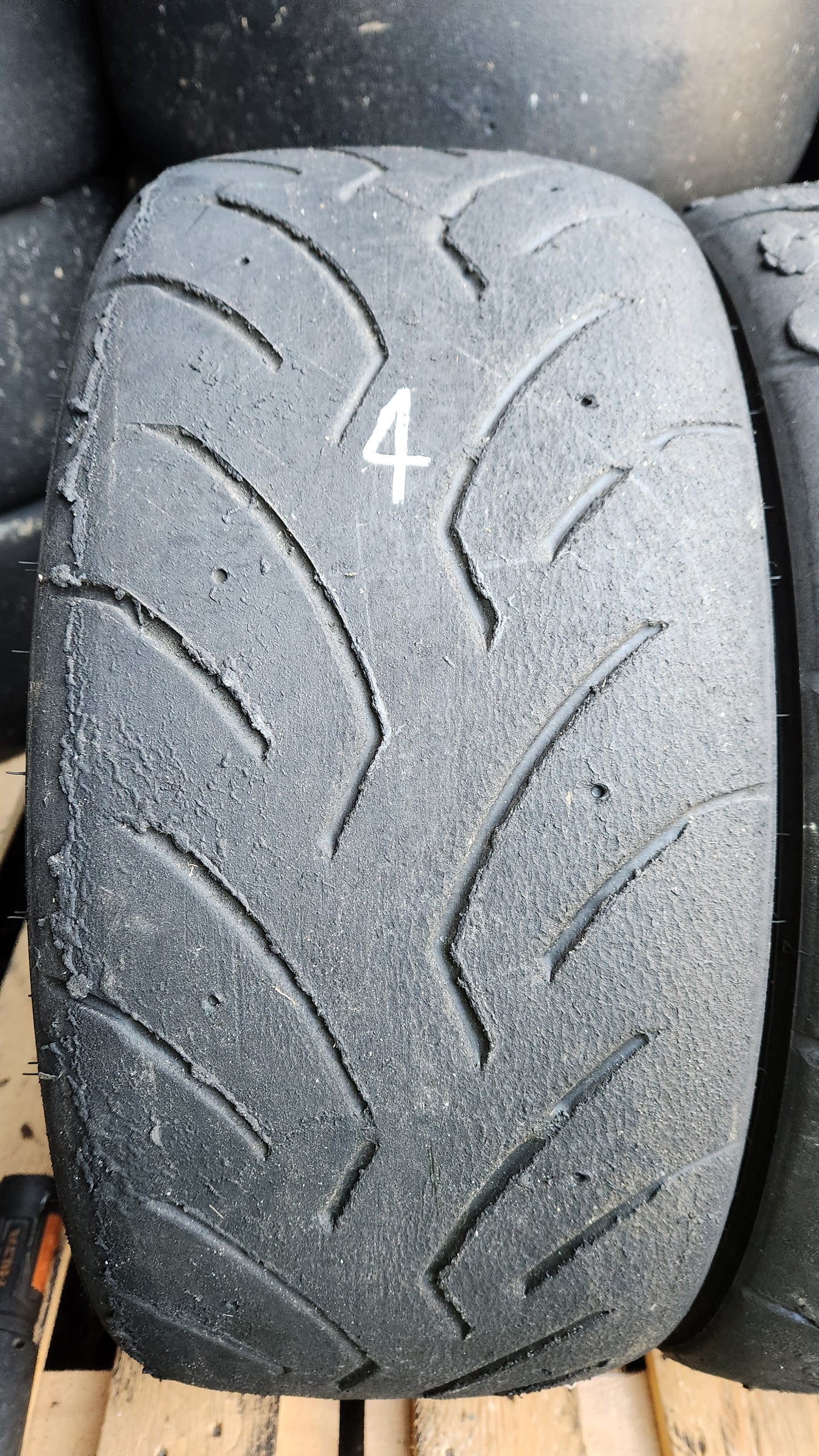 Dunlop 225/45/17 Direzza DZ03G Semi-Slick Racing Trackday/Race Tyres. Set 04a.
