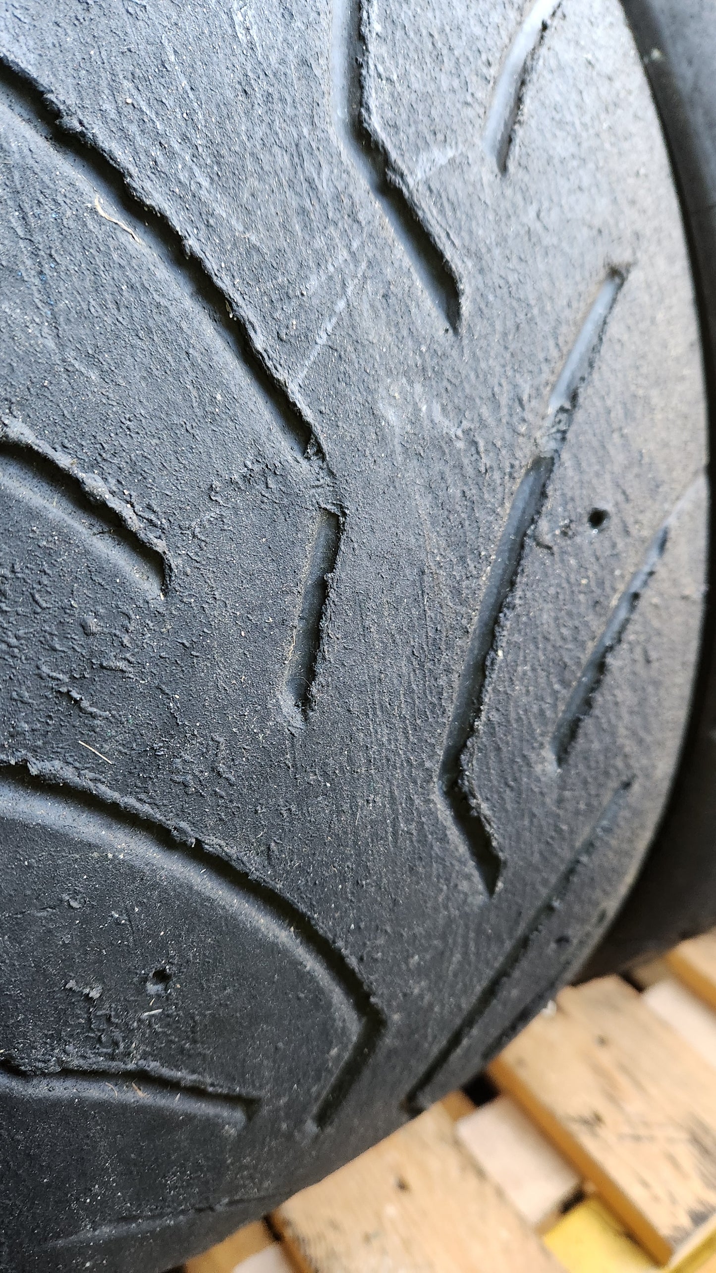 Dunlop 225/45/17 Direzza DZ03G Semi-Slick Racing Trackday/Race Tyres. Set 04a.