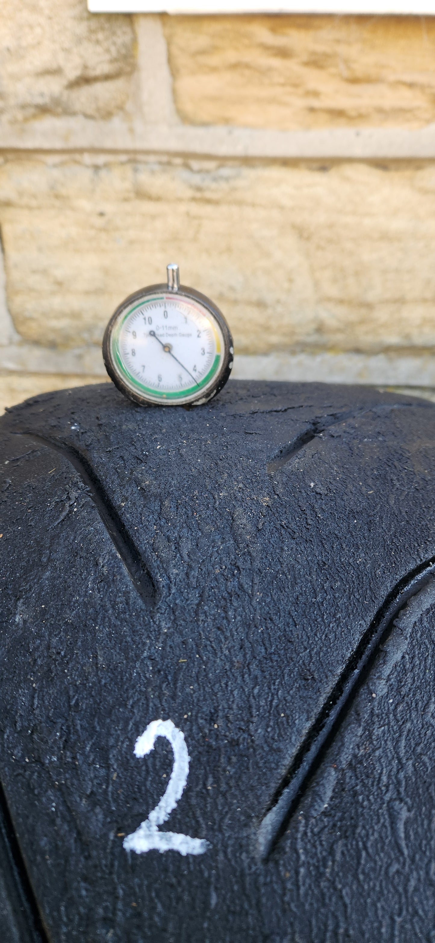 Avon ZZR 215/55/R13 Semi-Slick Road Legal Trackday tyres - PAIR 02