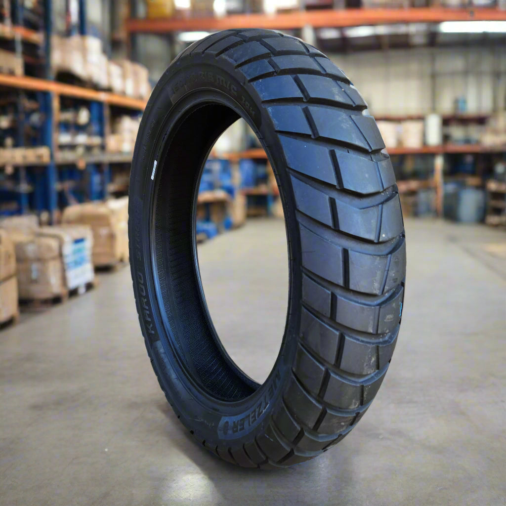 Metzeler Karoo Street 150/70/18 70H. (U2)