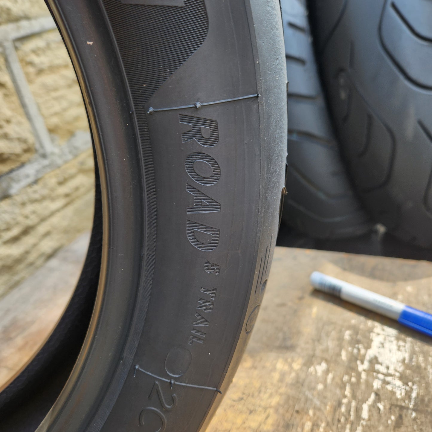 Michelin Road Trail 5 2CT+ 150/70R17. U30