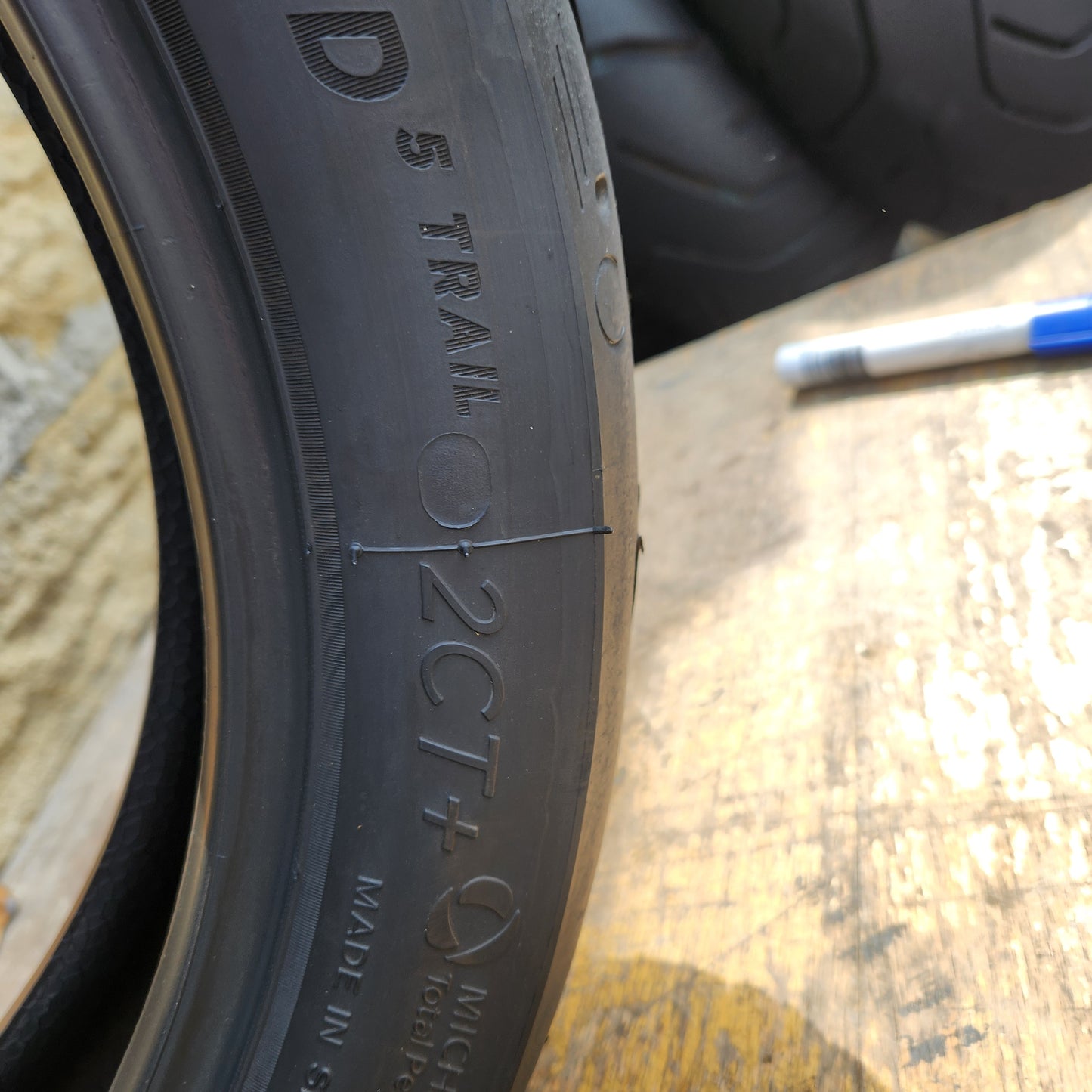 Michelin Road Trail 5 2CT+ 150/70R17. U30