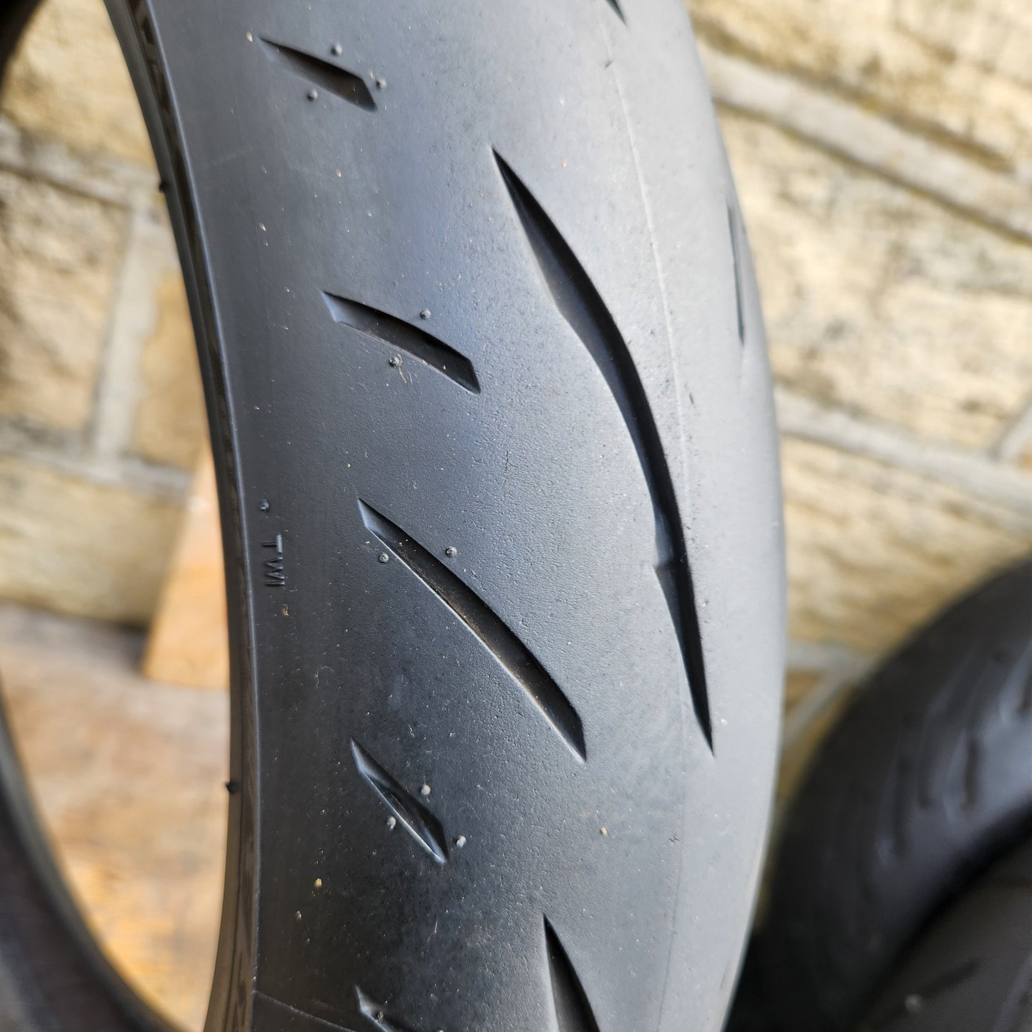 Bridgestone Battlax Hypersport S23 120/70/17 (U40)