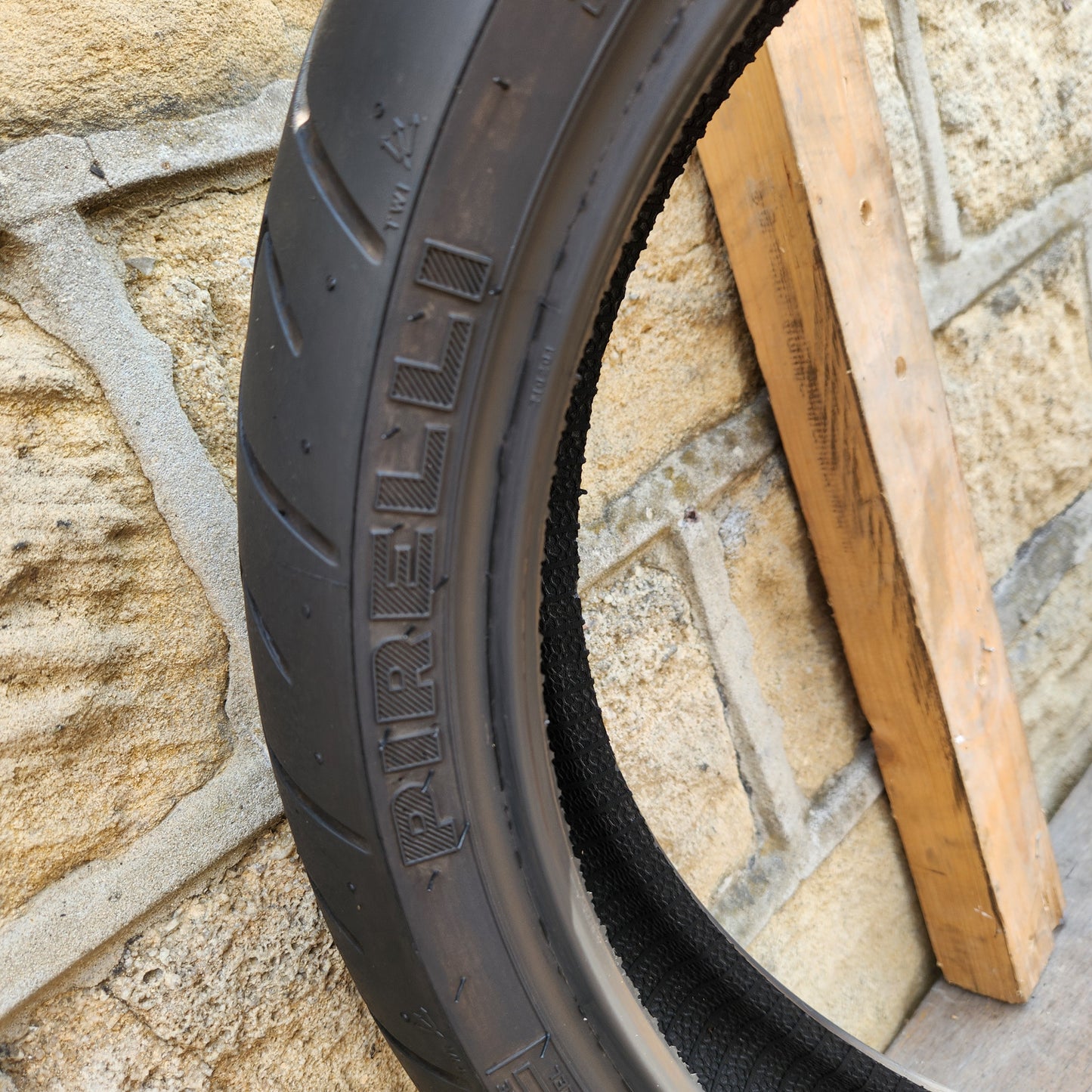 Pirelli DiabloSport 120/70/17 58W (U43)