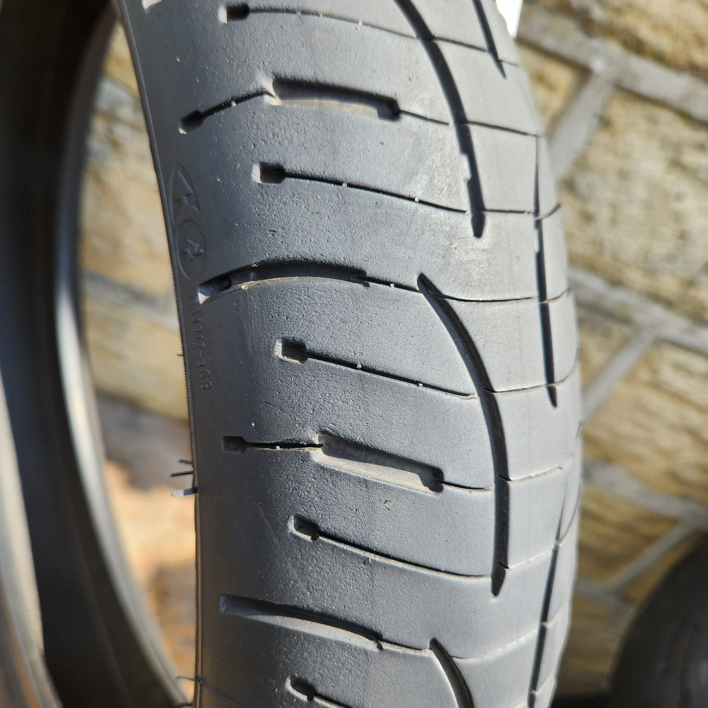 Michelin 2CT 120/70/17 58W (U44)