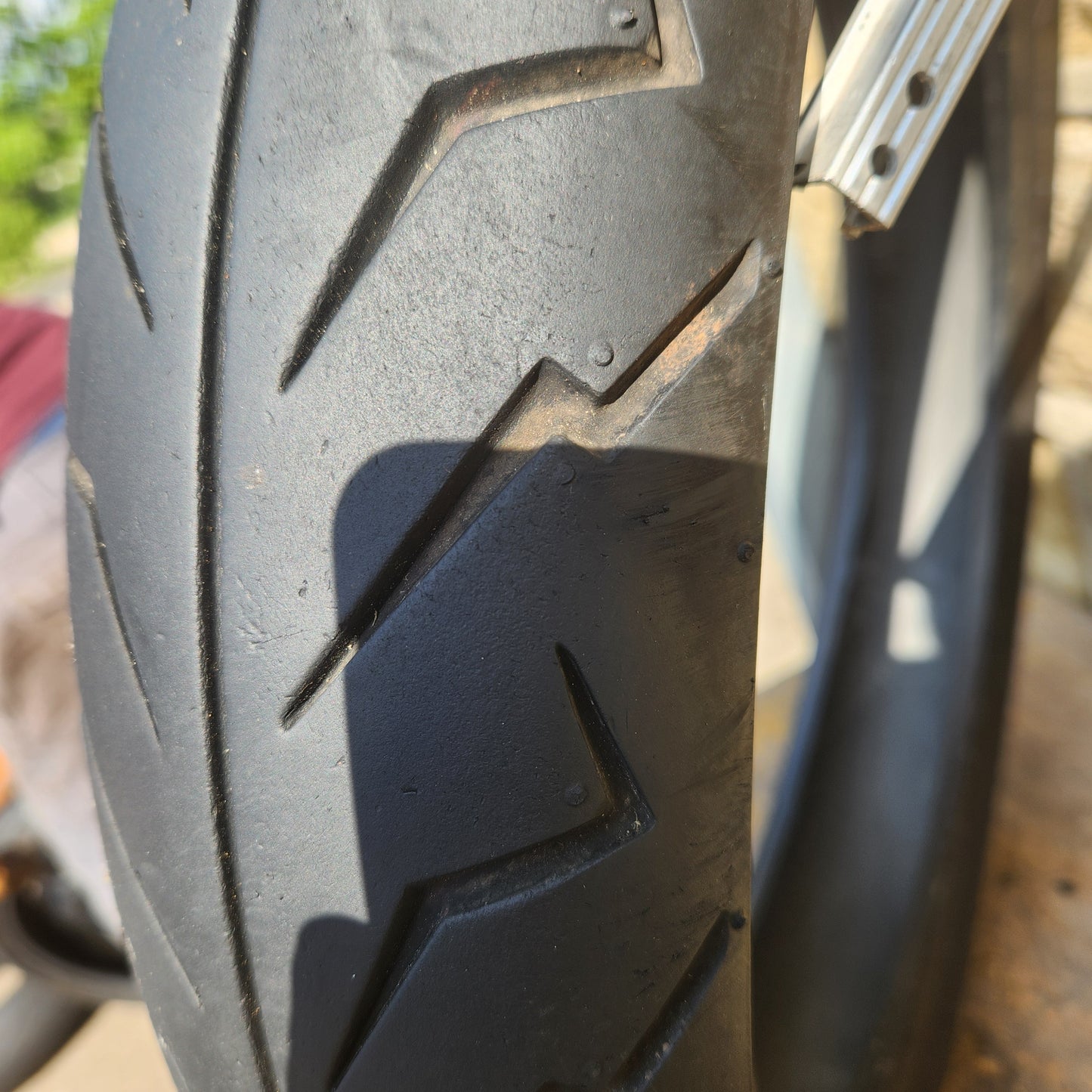 Bridgestone Battlax BT-35 110/70/17 54H. (U59)