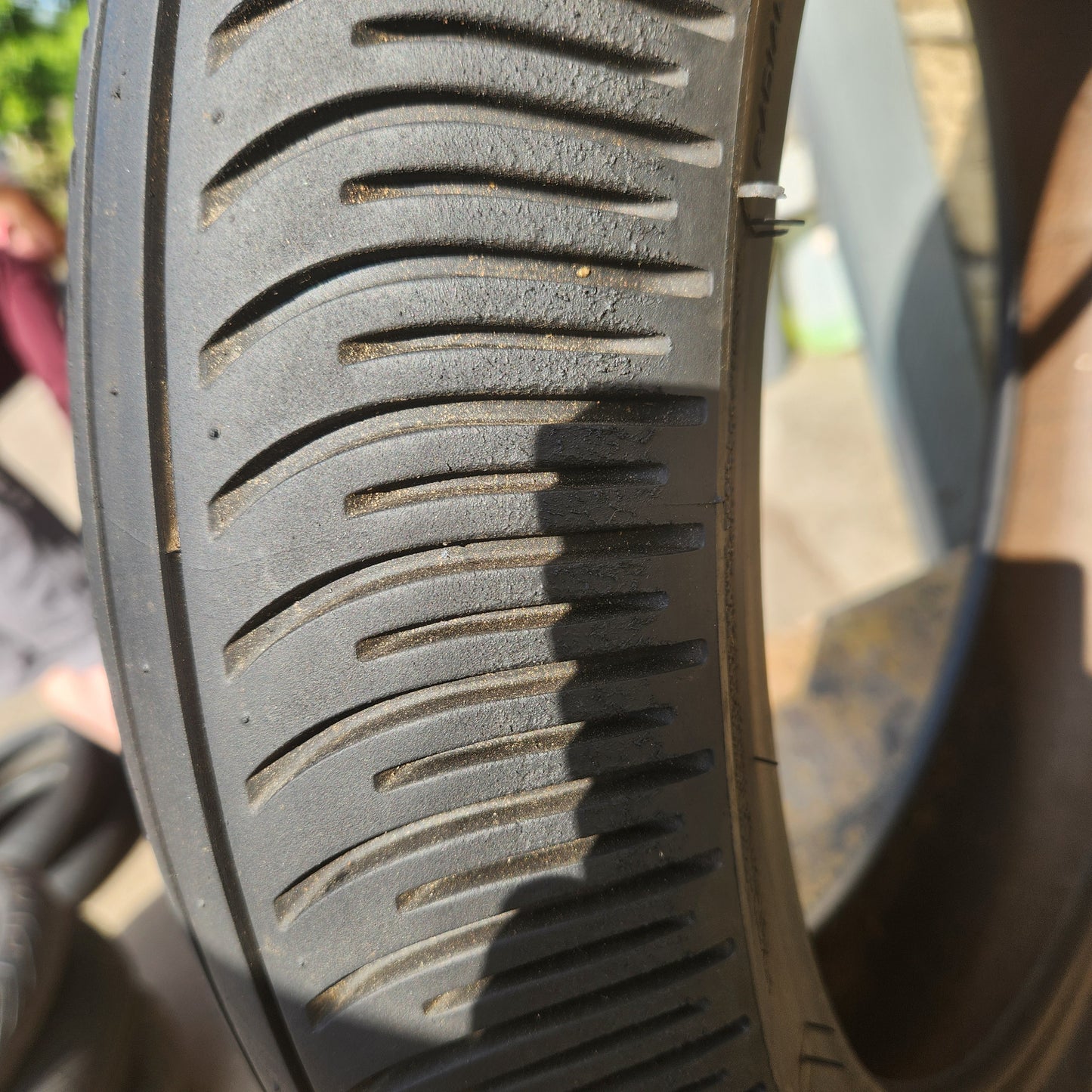 Michelin Power Rain 120/600/17. (U61)