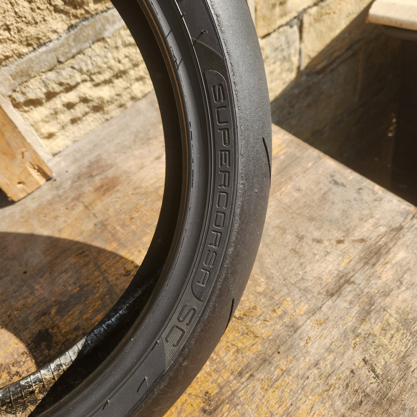 Pirelli Diablo Supercorsa SC 120/70/17. U65