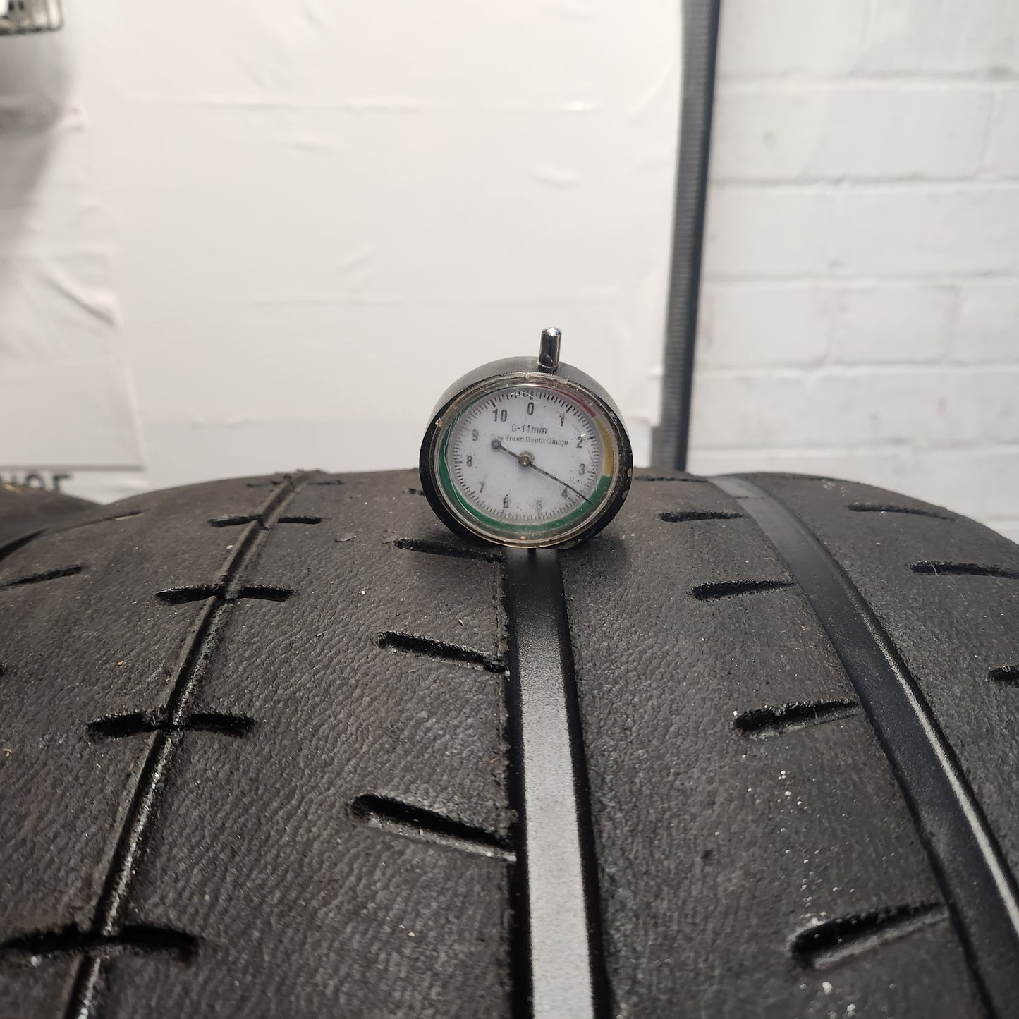 Yokohama A052 295/30/18 Trackday Tyres - Pair 01