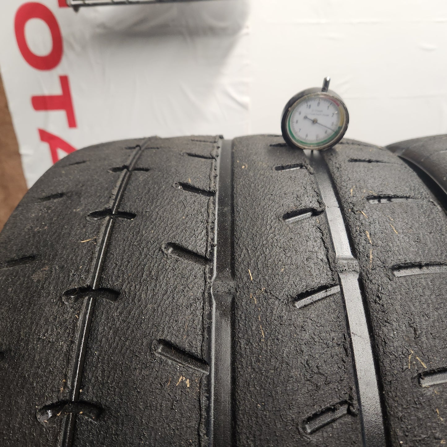 Yokohama A052 295/30/18 Trackday Tyres - Pair 01
