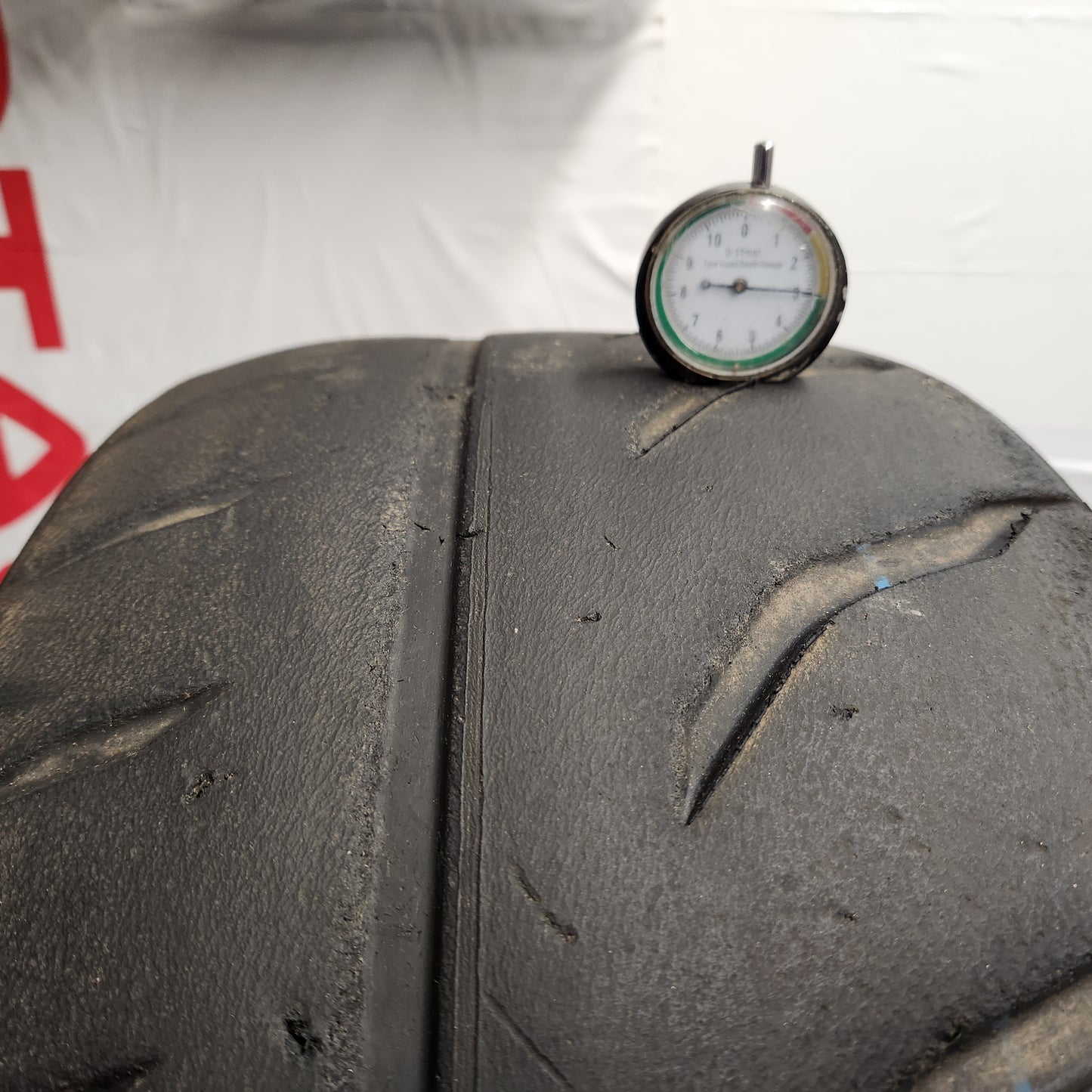 Toyo R888R 255/35/18 Semi Slicks (One Only)