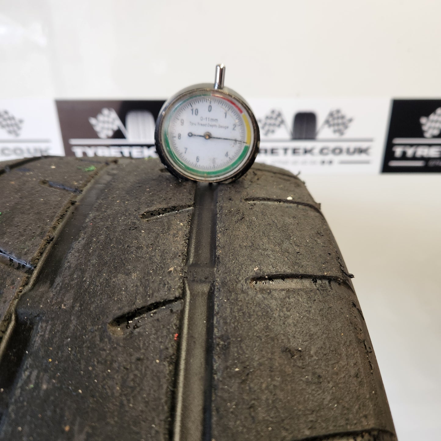 Yokohama Advan A052 235/40/18 Semi Slicks. (One Only)