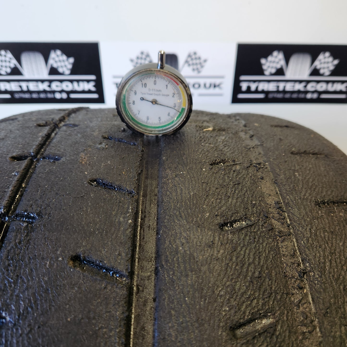 Yokohama A052 295/30/18 Semi Slick Trackday Tyre