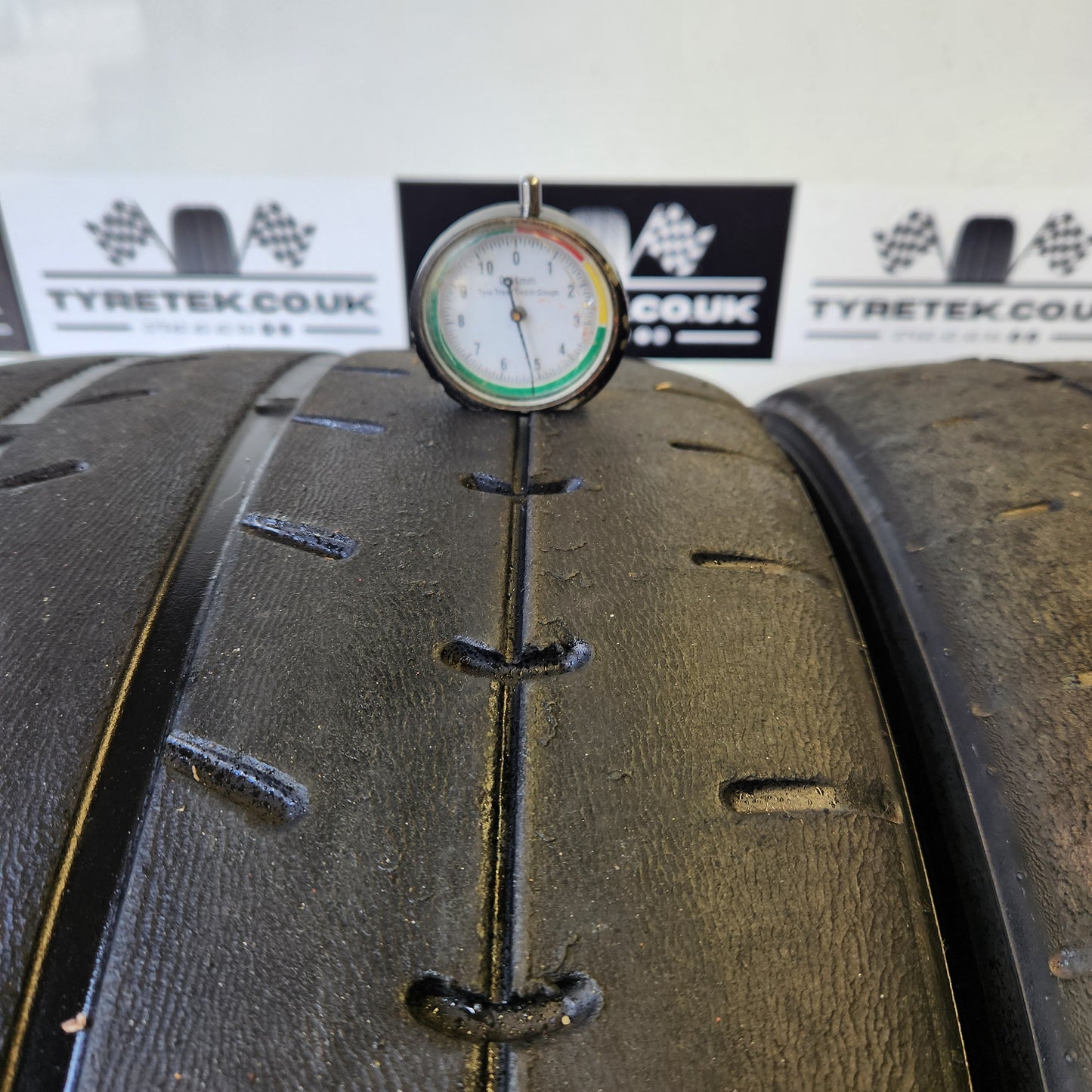 Yokohama A052 265/35/18 Semi Slicks. (Pair)