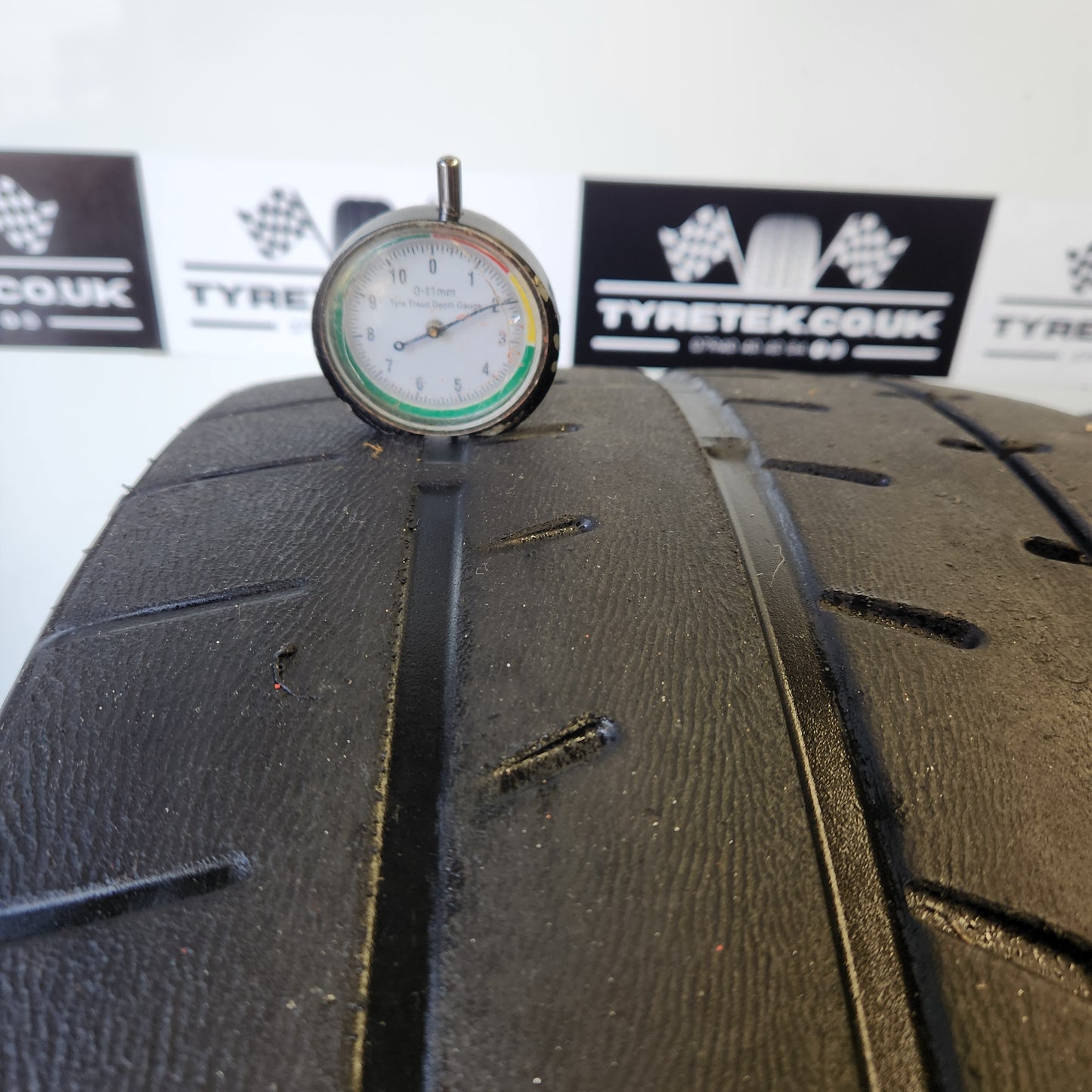 Yokohama A052 265/35/18 Semi Slicks. (Pair)