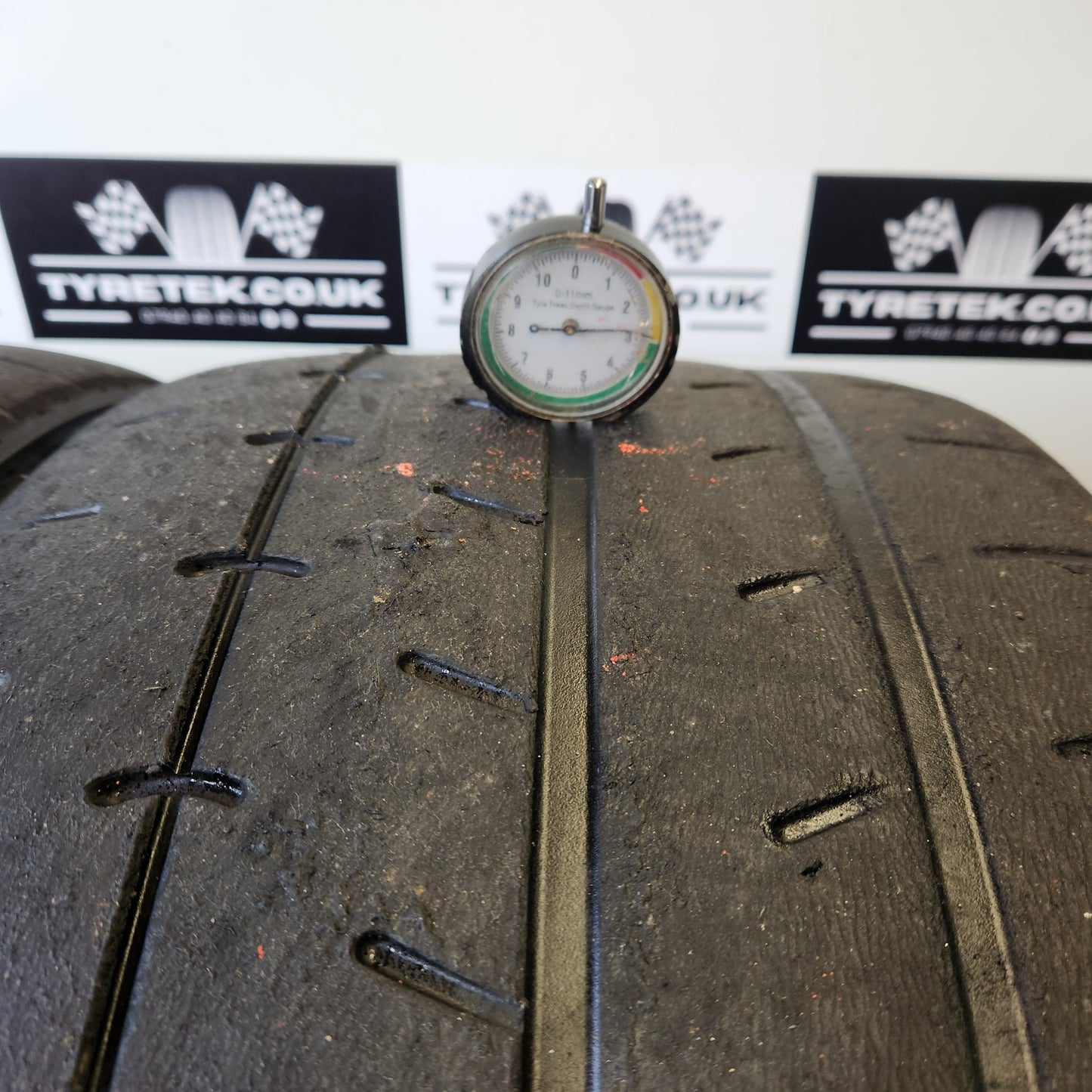 Yokohama A052 265/35/18 Semi Slicks. (Pair)