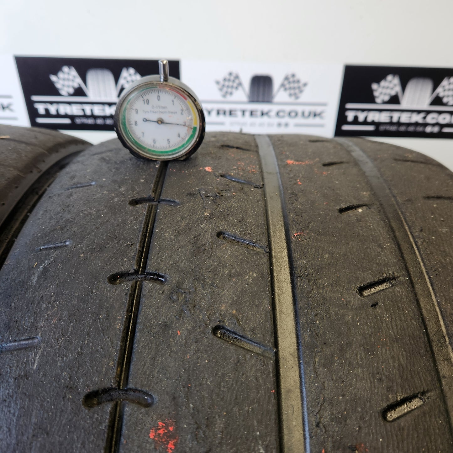 Yokohama A052 265/35/18 Semi Slicks. (Pair)