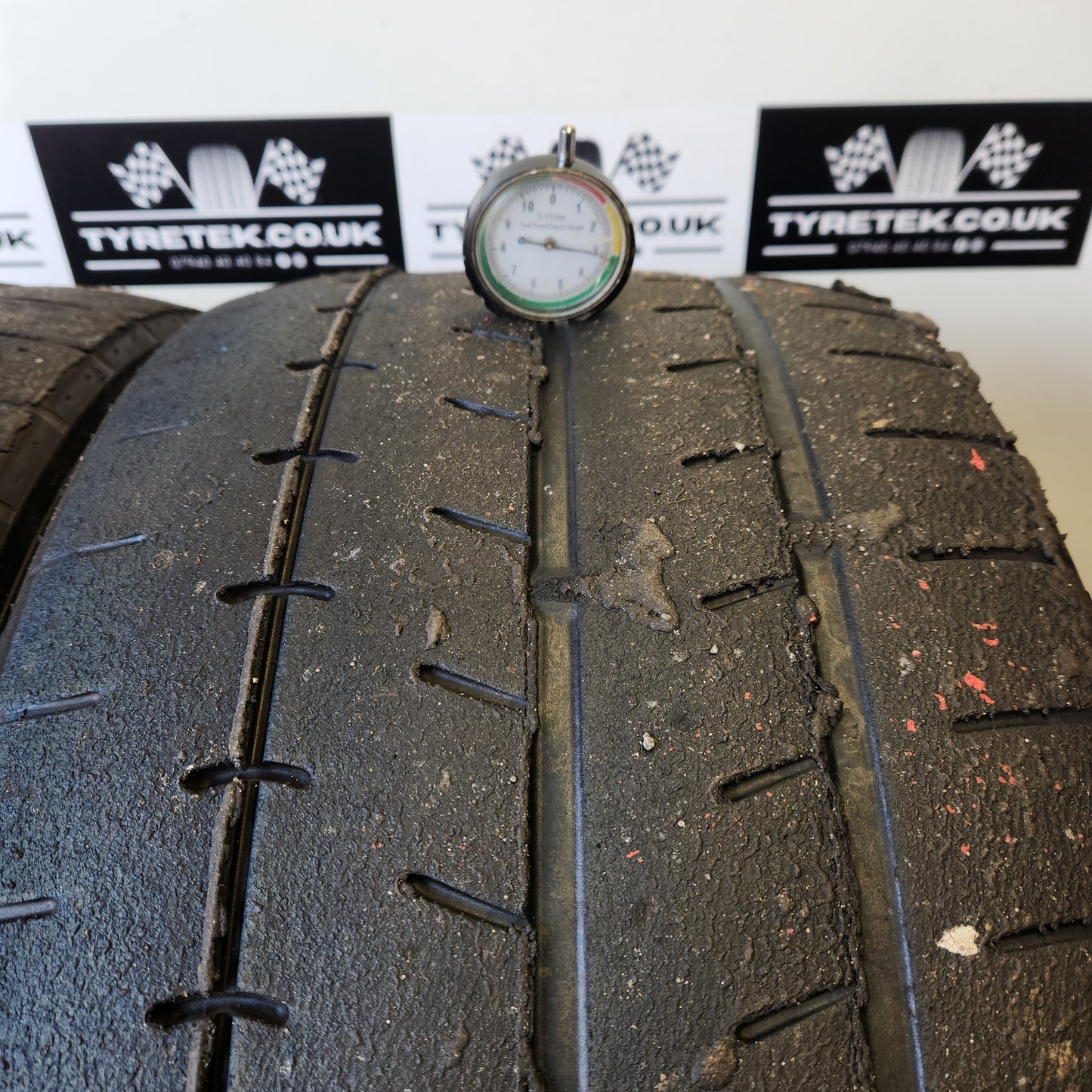 Yokohama A052 265/35/18 Semi Slicks (Pair)