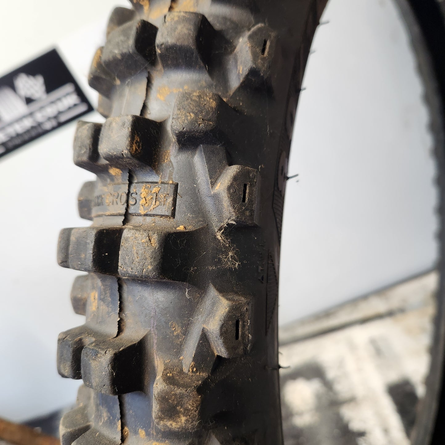 MAXXIS 80/100-21 M7304 51M TT E-Mark Maxxcross IT Tyre (Front)
