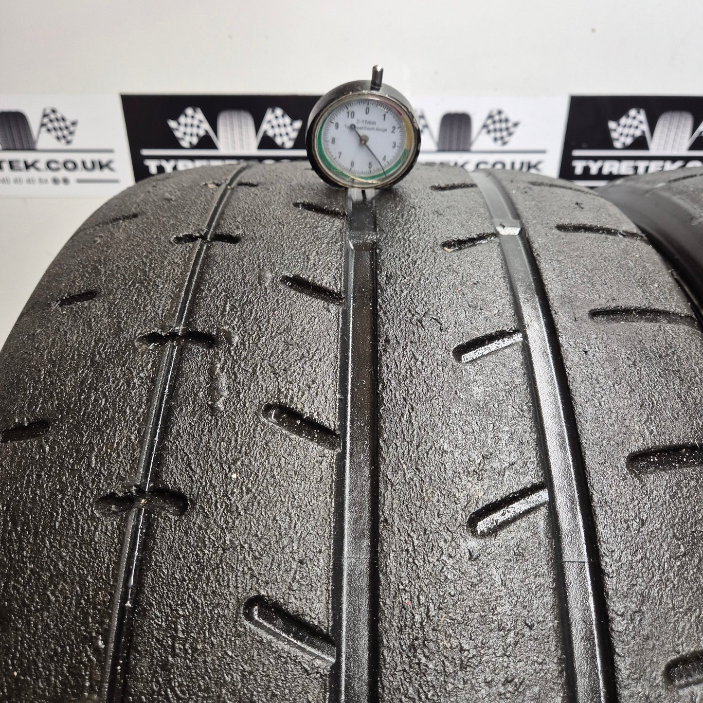 Yokohama A052 265/35/18 Trackday Semi Slick Tyres