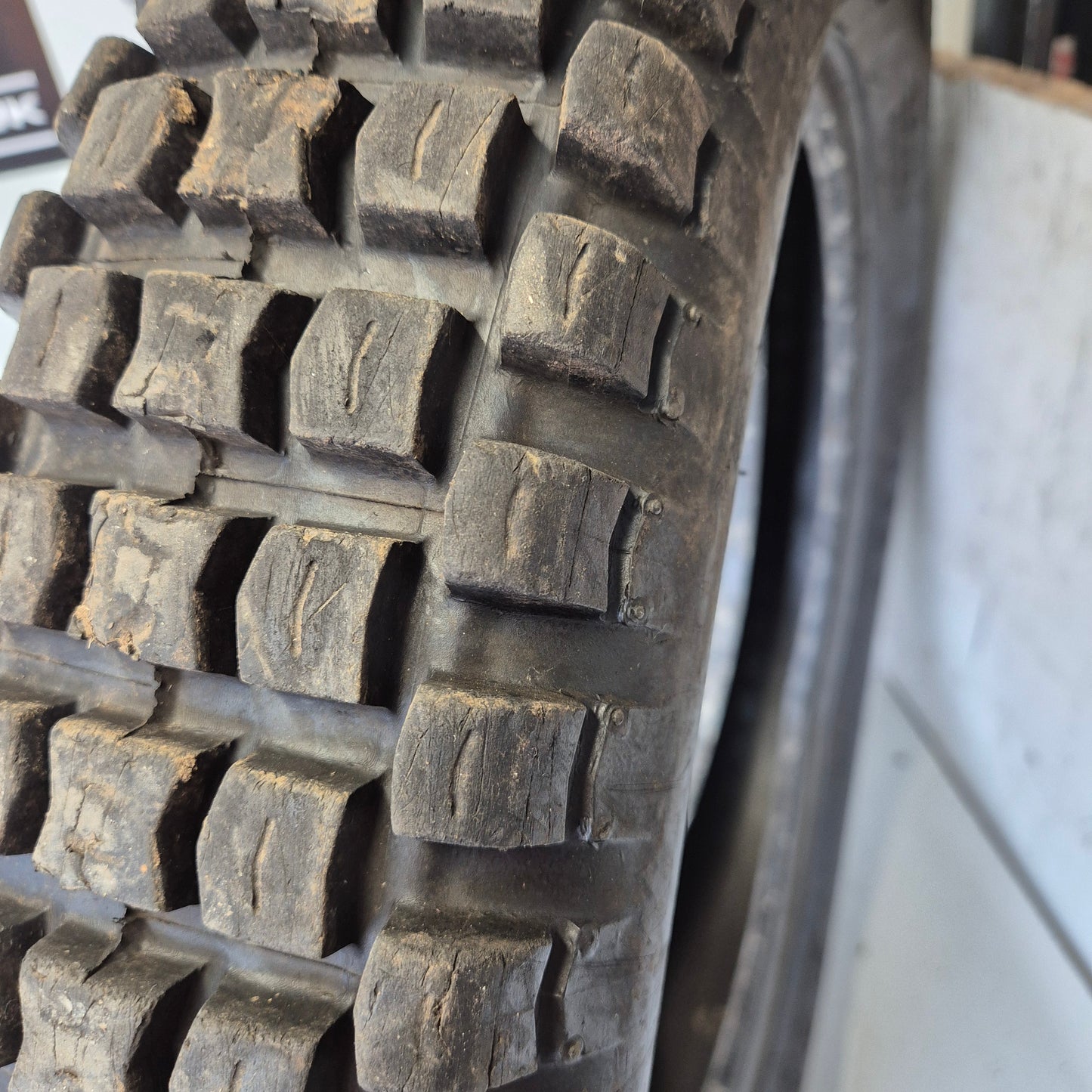 MT43 Pirelli TL 4.00 18 (64P) Pro Trial Trials Motorcycle