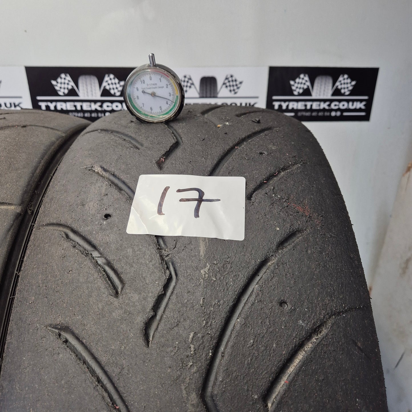 Dunlop 225/45/17 Direzza DZ03G Semi-Slick Racing Trackday/Race Tyres. Set 17