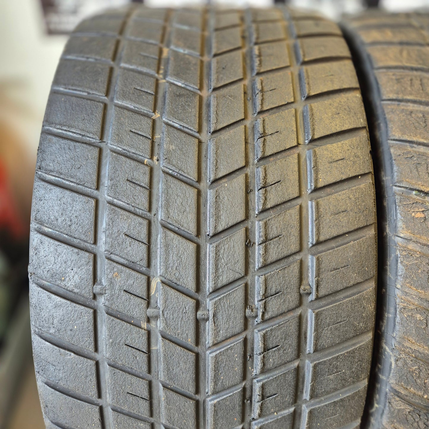 Pirelli 265/645/18 Wet Racing Tyres. (PAIR)