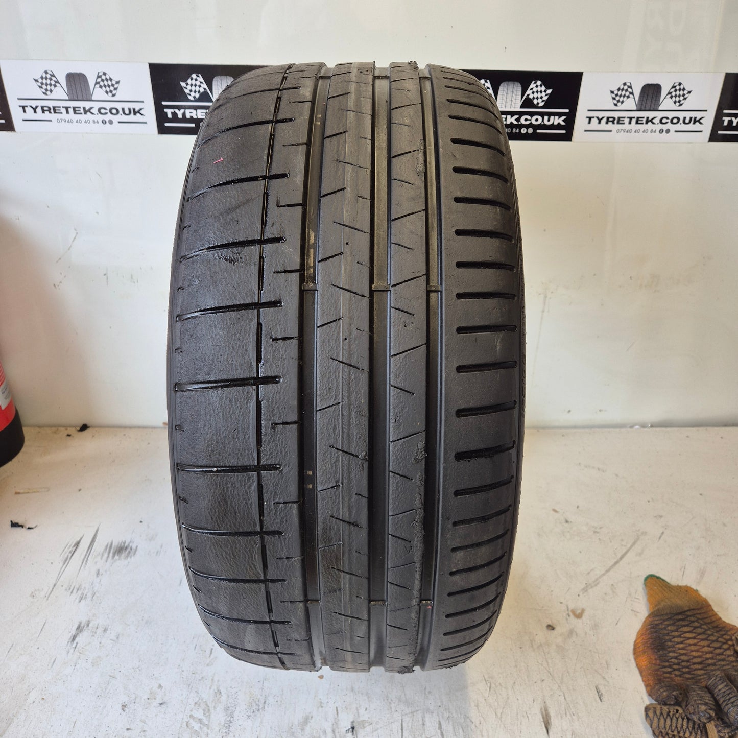 Pirelli P-Zero Corsa 275/35/19 Semi Slick