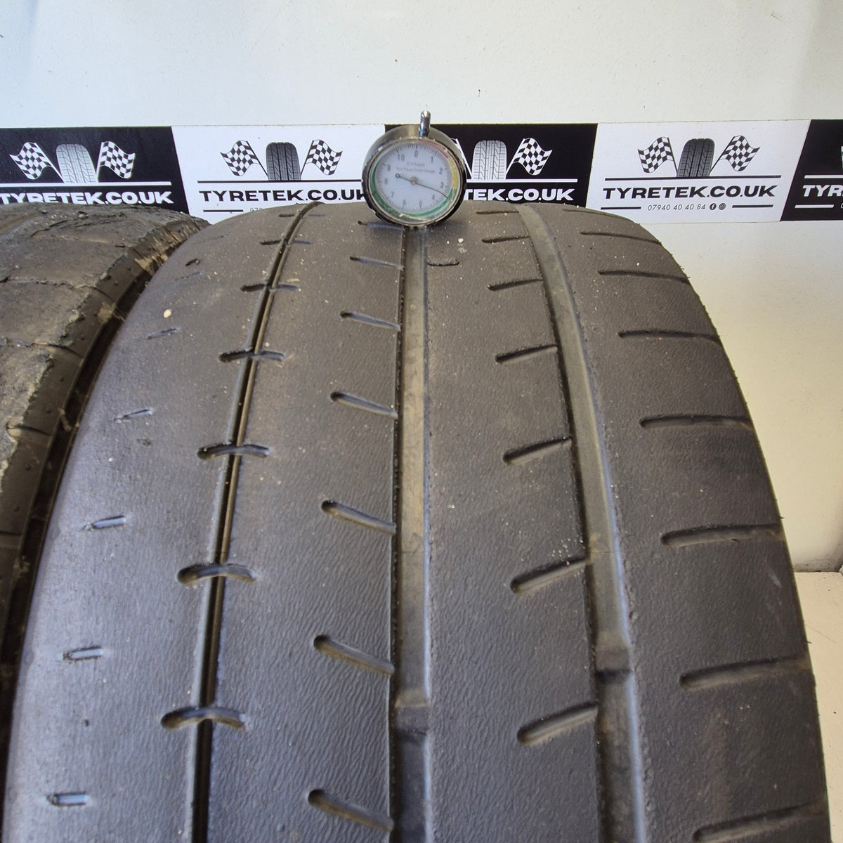 Yokohama A052 265/35/18 Trackday Semi Slick Tyres (Pair 6)