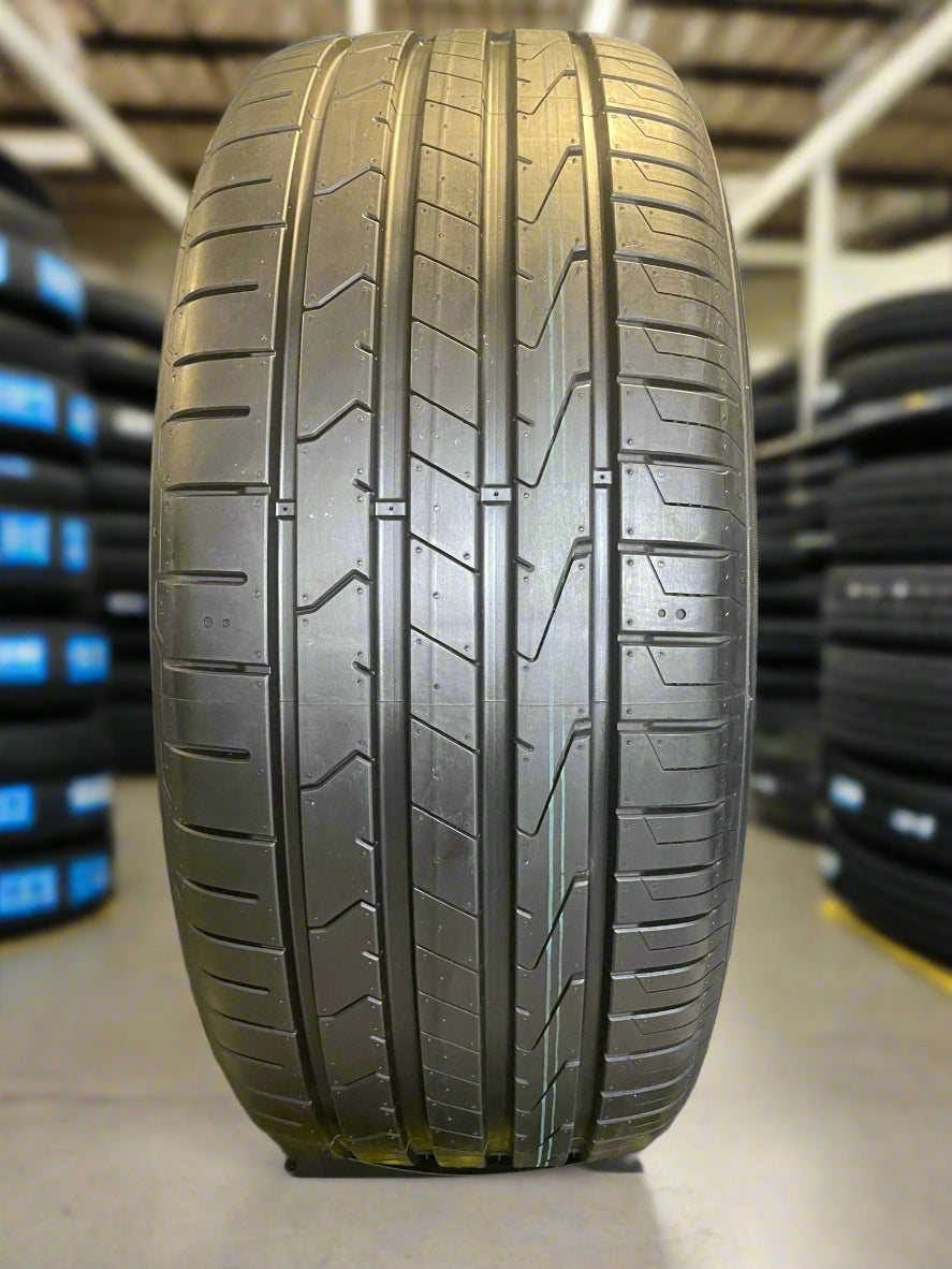 Hankook Ventus Prime 3 215/60/17 96H. New.