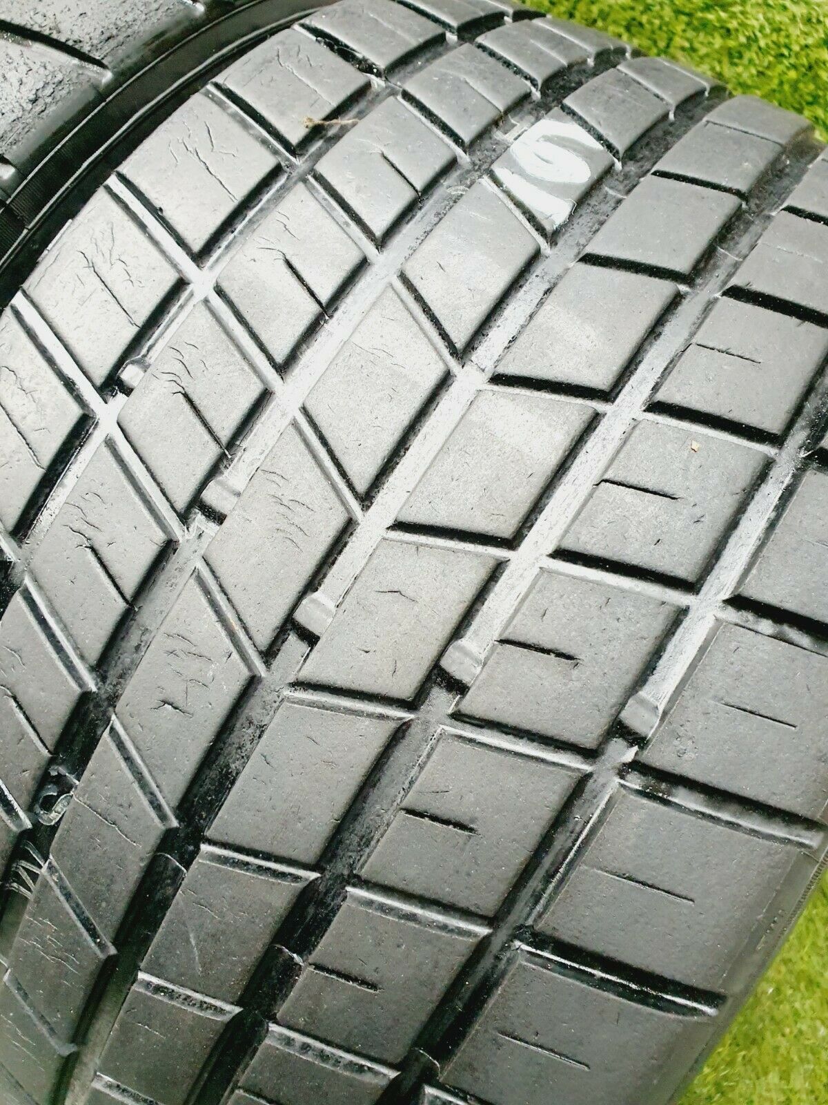 Pirelli 250/575/R13 Wets - PAIR