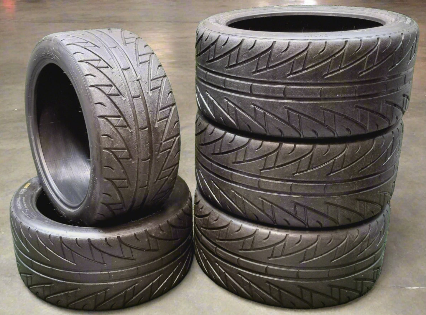 Michelin 30/65/18 Wet Tyres