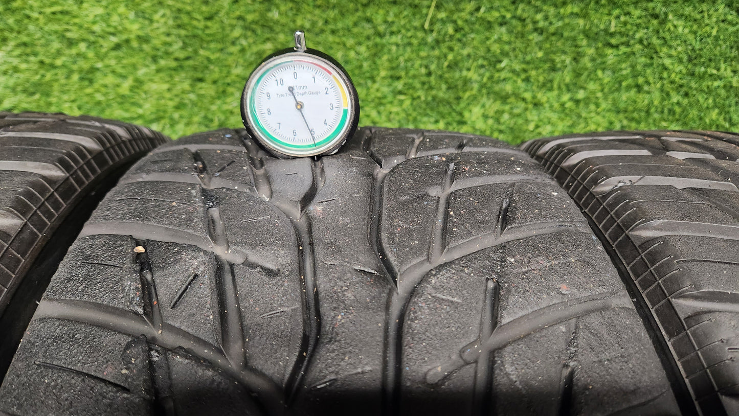 Hankook 200/58/15 Racing Wets (Set of 4).