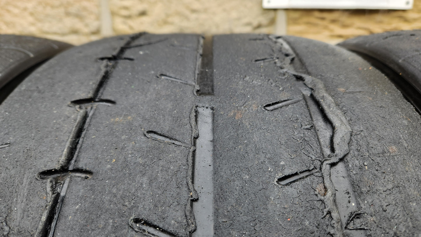 Yokohama A052 255/35/18 Trackday Semi Slick Tyres (Set of 4)