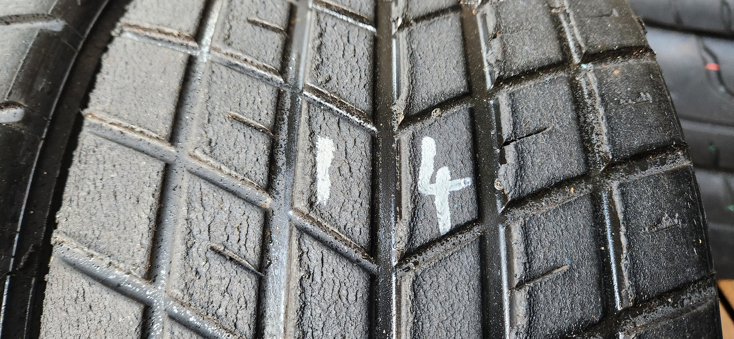 Pirelli 200/54/13 Racing Wet Tyres. Pair 14