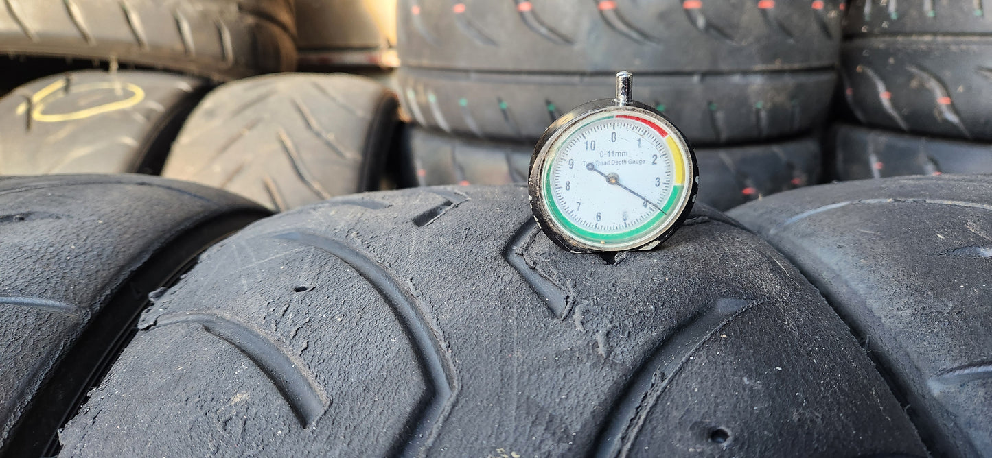 Dunlop 225/45/17 Direzza DZ03G Semi-Slick Racing Trackday/Race Tyres. Set 17