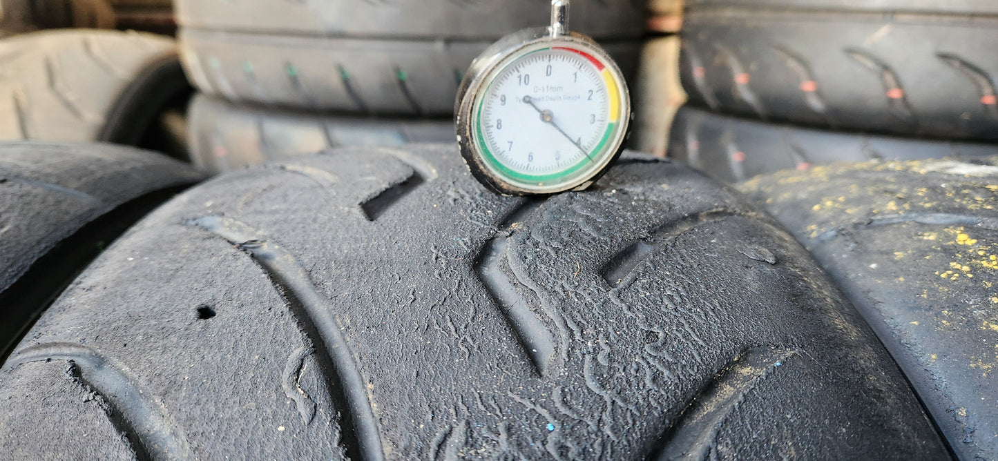 Dunlop 225/45/17 Direzza DZ03G Semi-Slick Racing Trackday/Race Tyres. Set 17