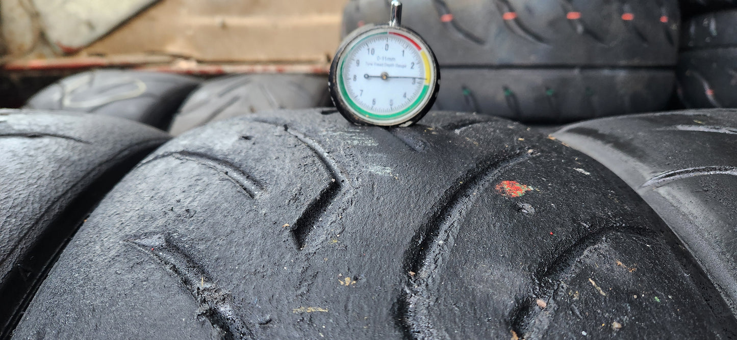 Dunlop 225/45/17 Direzza DZ03G Semi-Slick Racing Trackday/Race Tyres. Set 17_