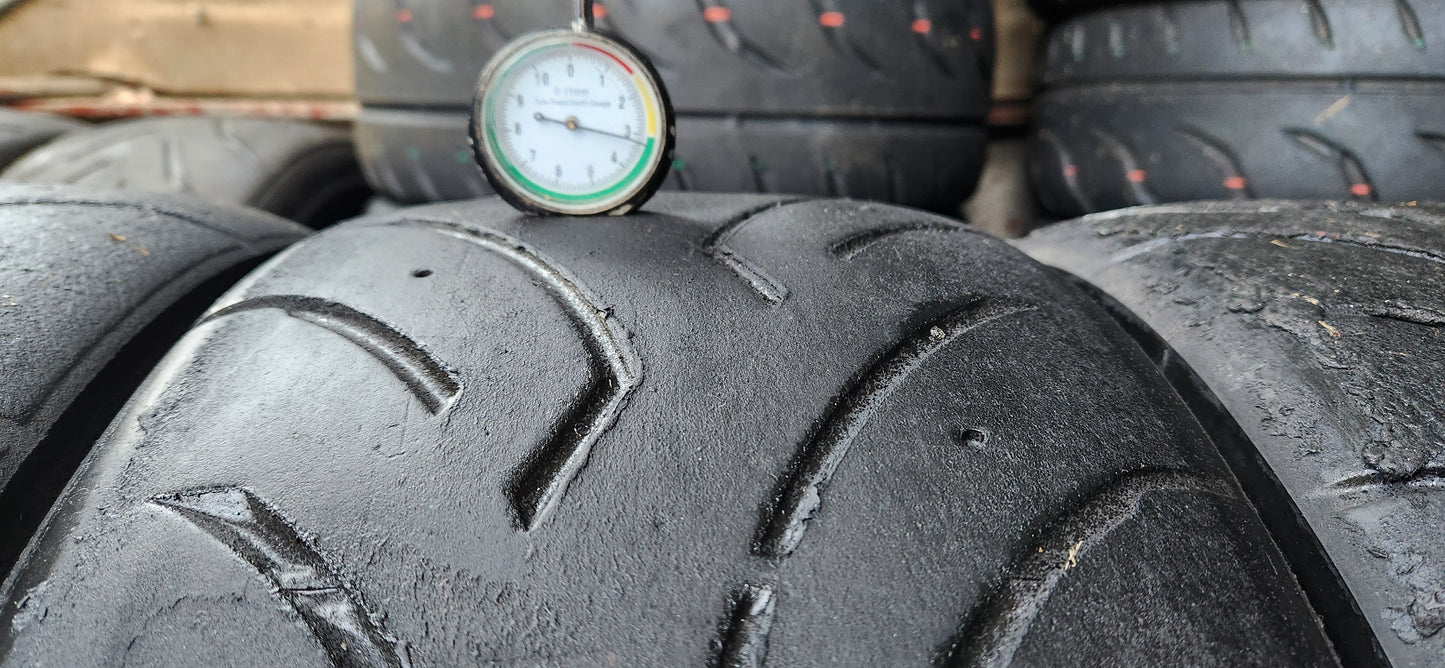 Dunlop 225/45/17 Direzza DZ03G Semi-Slick Racing Trackday/Race Tyres. Set 17_
