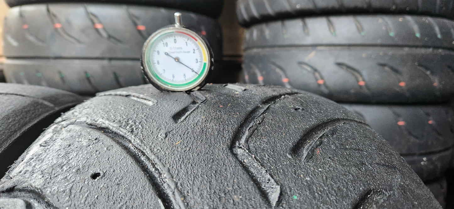 Dunlop 225/45/17 Direzza DZ03G Semi-Slick Racing Trackday/Race Tyres. Set 17_
