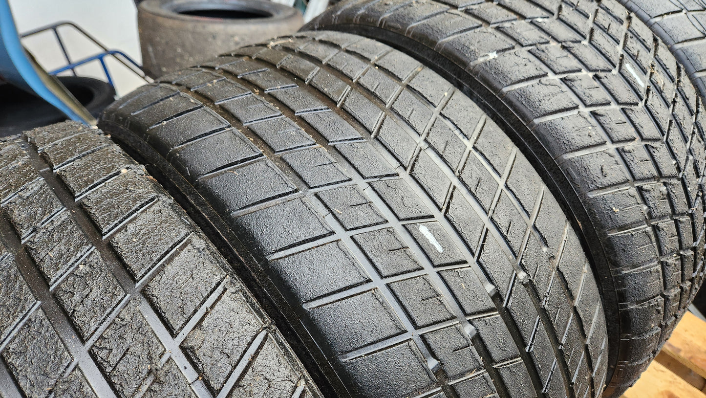 Pirelli 245/645/18 Wets (Set of 4)