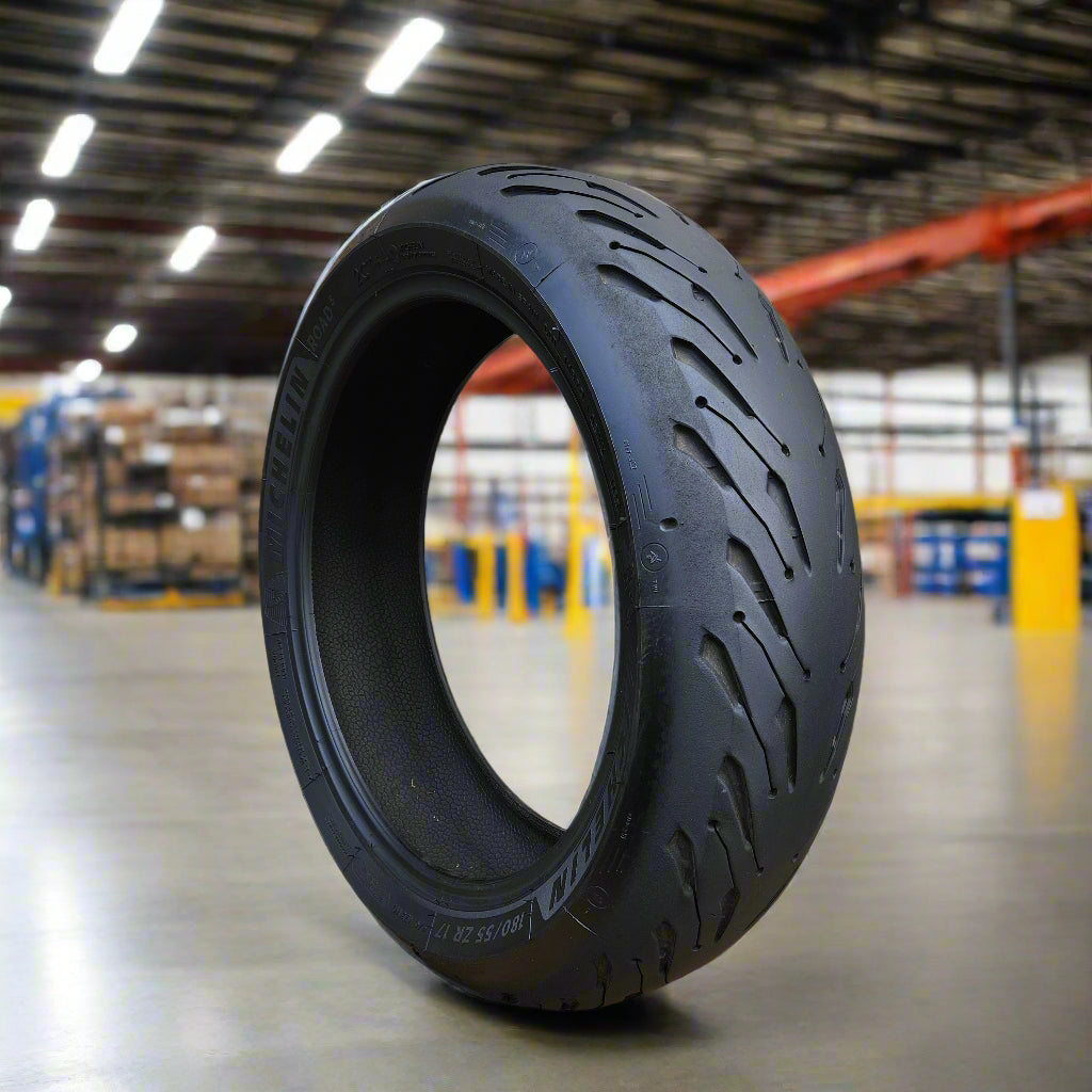 Michelin Road 5 180/55/17. U24