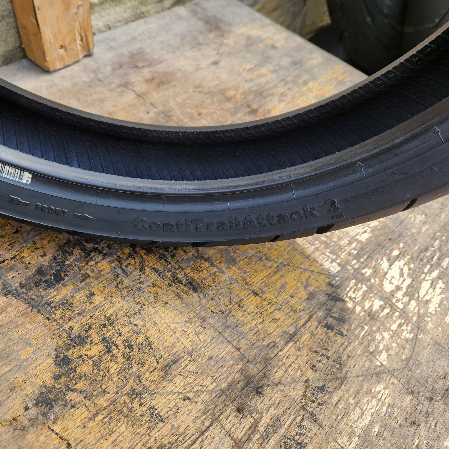 Continental Conti Trail Attack 3 120/70/19 (U39)